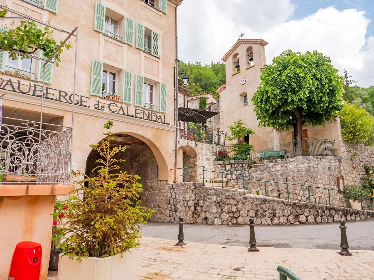 Auberge De Calendal Hotel Aiglun  3*, Aiglun (Alpes-Maritimes)